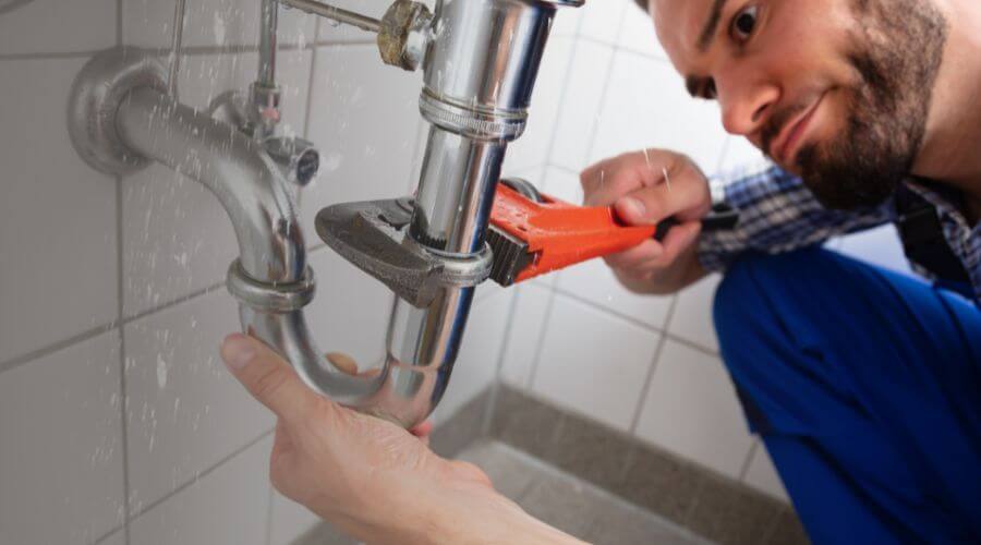 Professional same day plumber services in Orange City, IA